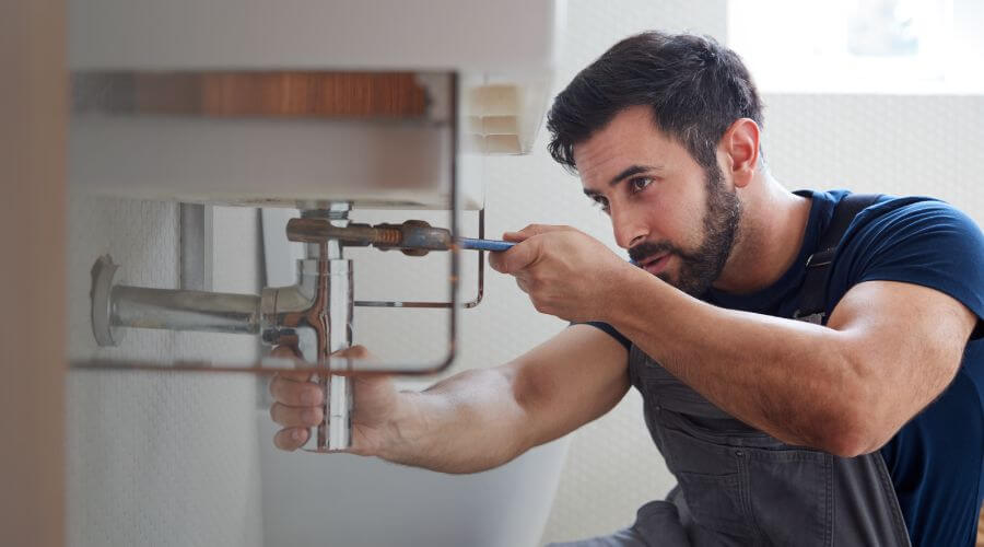 Sink pipe leak repair in Desha, AR
